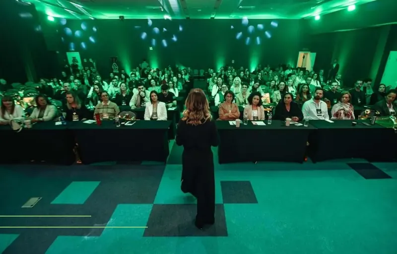 Plateia em convenção